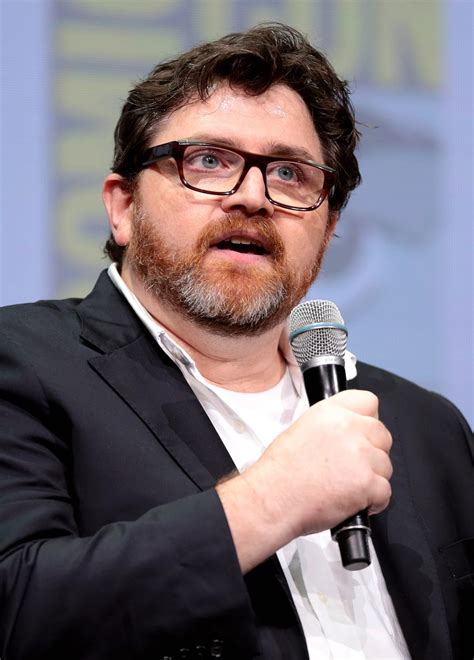 Ernest Cline .